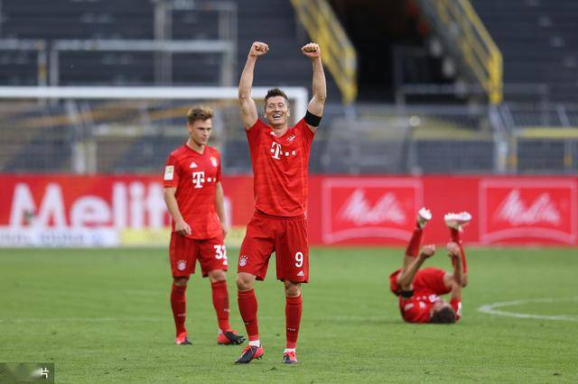  多特蒙德锋线火力全开横扫升班马取三分