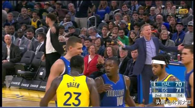  独行侠角色球员集体爆发，替补席贡献半数得分惊艳联盟