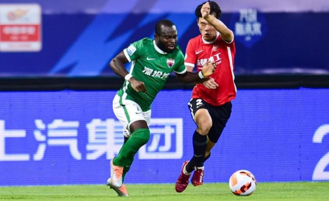  格伊乌龙送礼埃弗顿主场意外负于谢菲联  