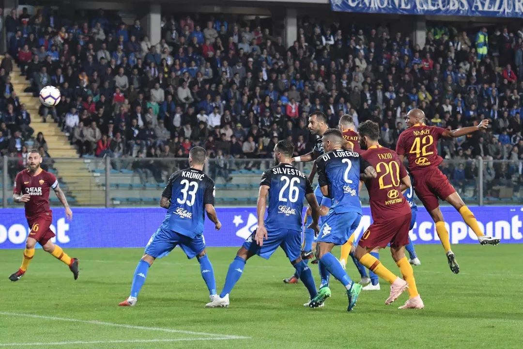  梅斯凭借高效反击战术客场爆冷战胜里昂